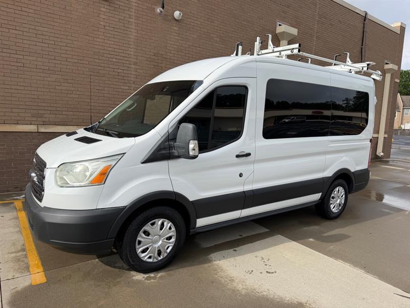 Ford Transit  2015