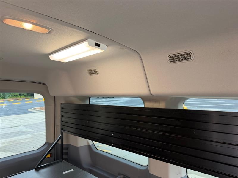 Ford Transit  2015