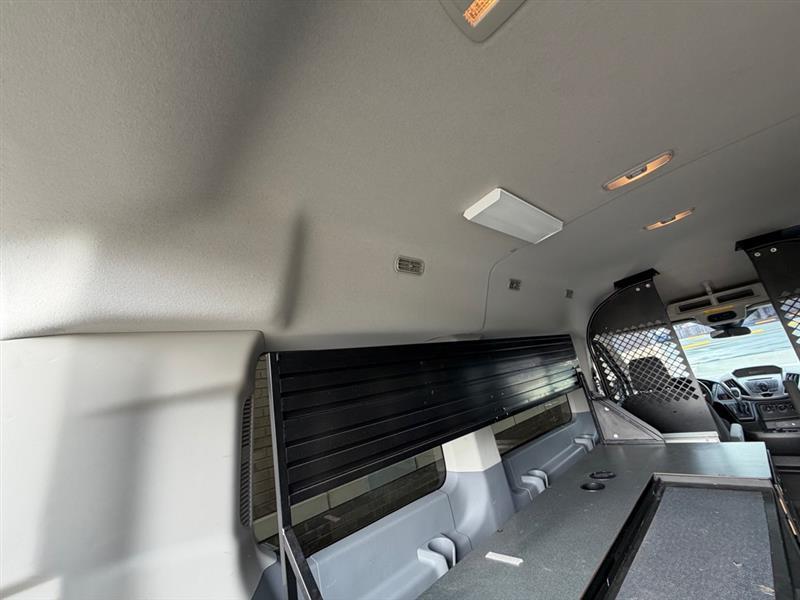 Ford Transit  2015