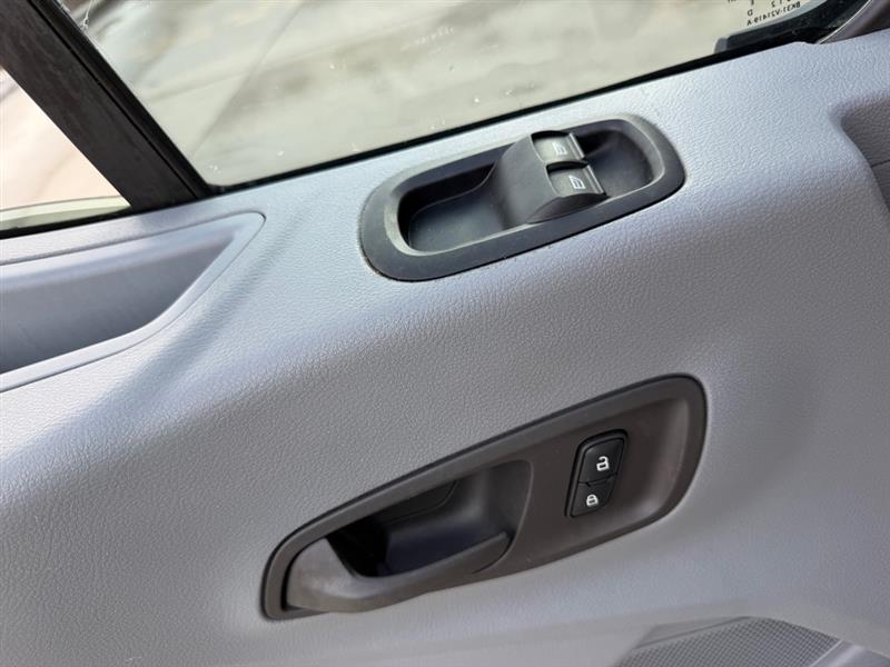 Ford Transit  2015