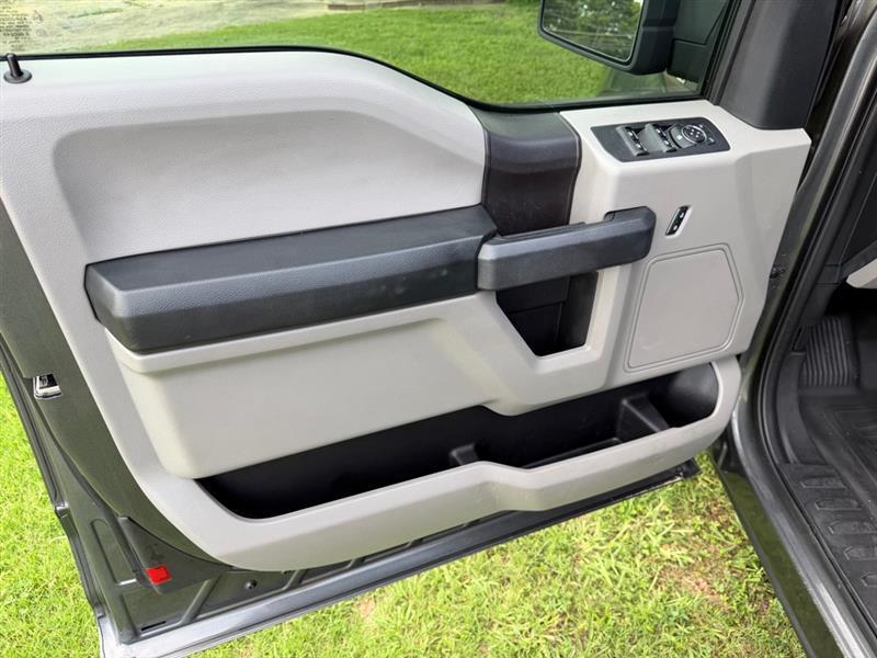 Ford F-150  2019
