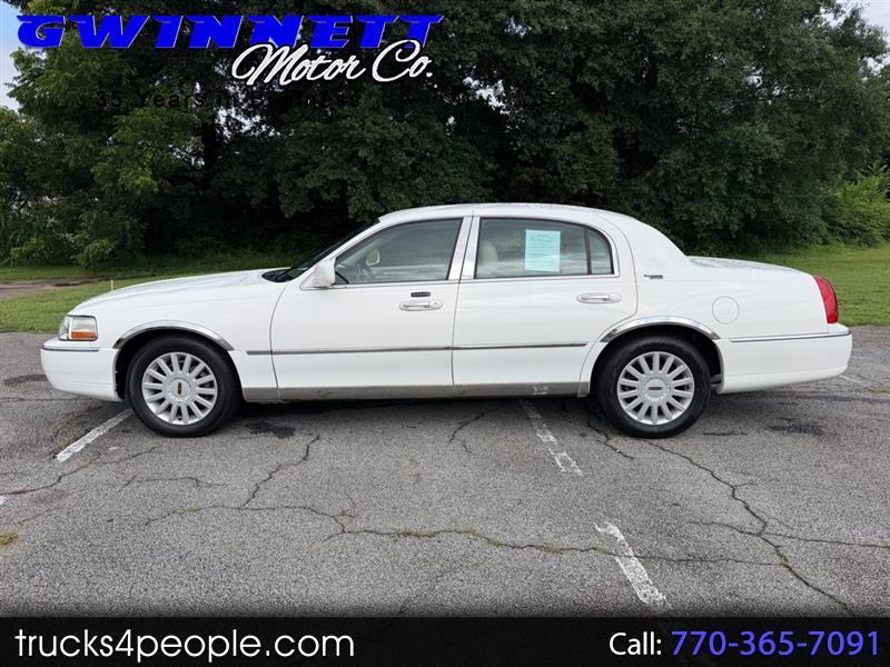 2005 Lincoln Town Car SIGNATURE LIMITED