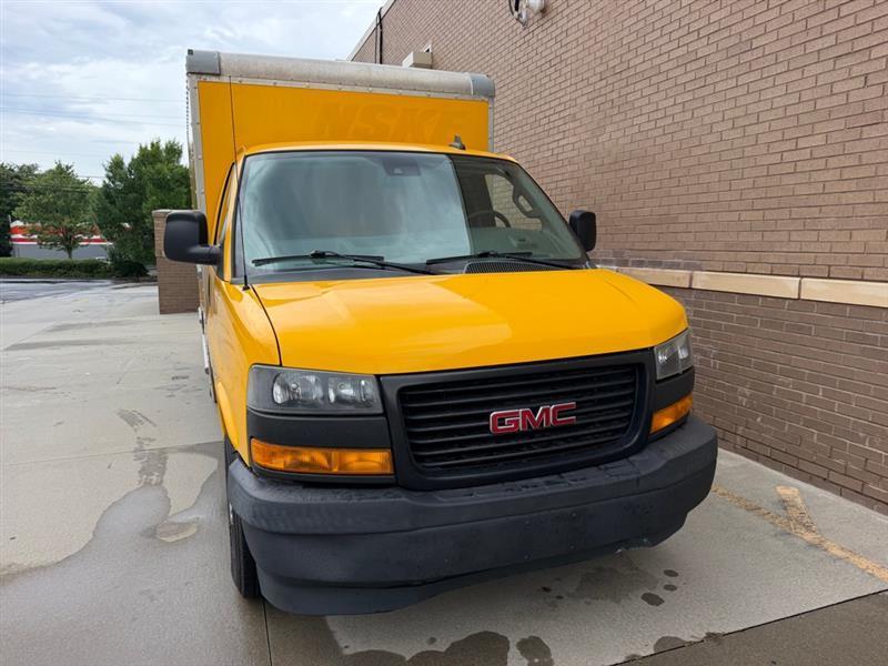 GMC Savana  2020