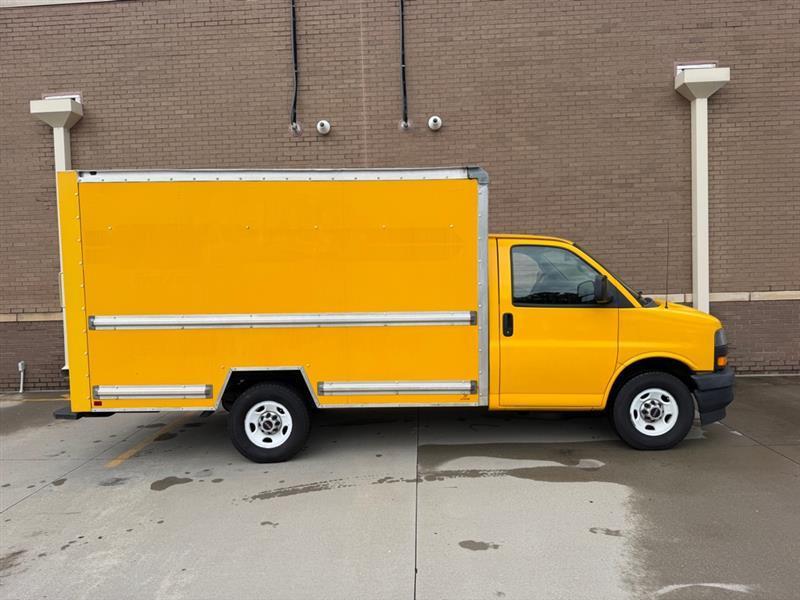 GMC Savana  2020