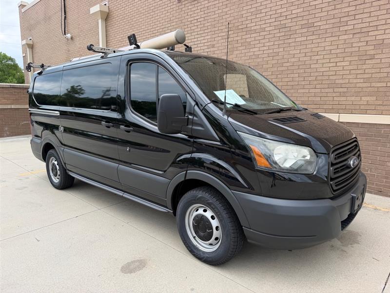 Ford Transit  2016