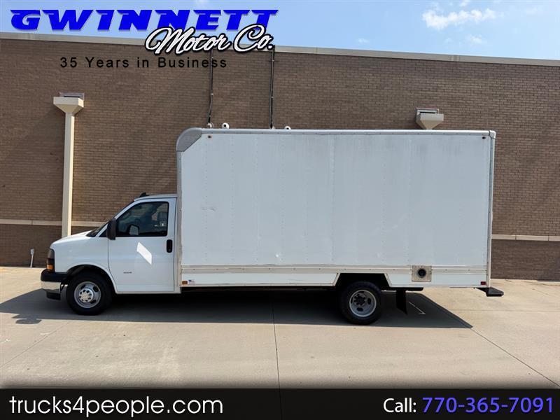 2021 Chevrolet Express 