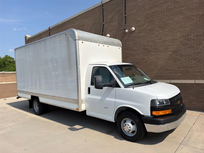 Chevrolet Express  2021