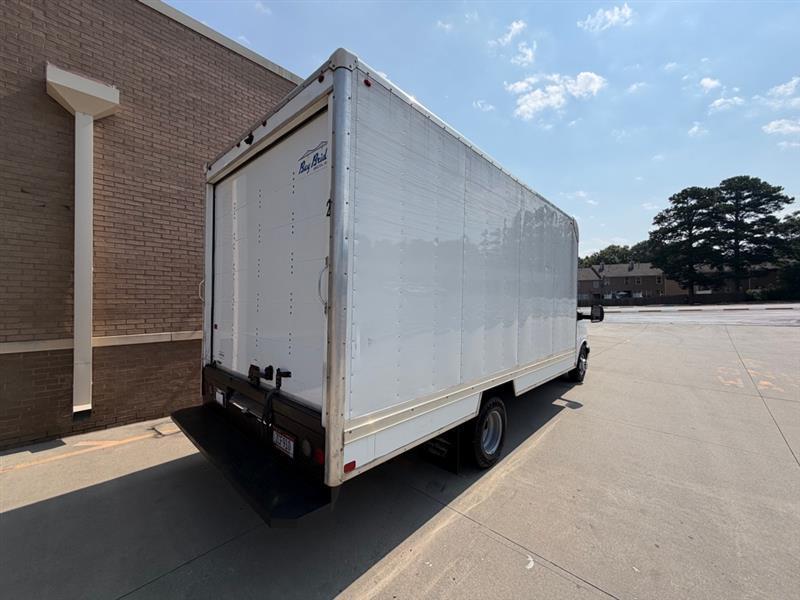 Chevrolet Express  2021