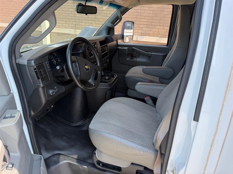 Chevrolet Express  2021