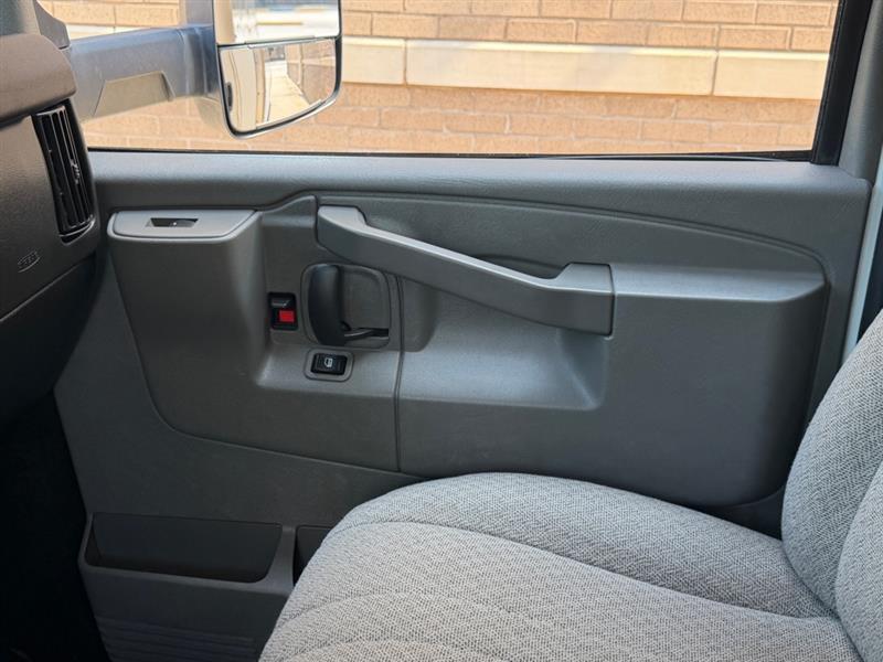 Chevrolet Express  2021