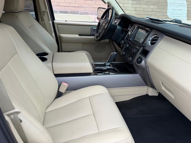 Ford Expedition  2017