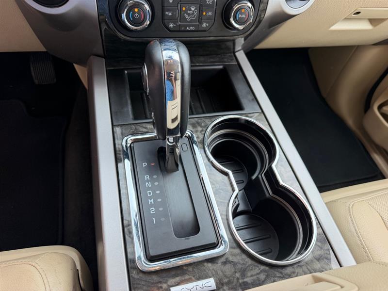 Ford Expedition  2017