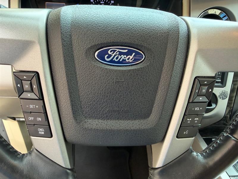 Ford Expedition  2017