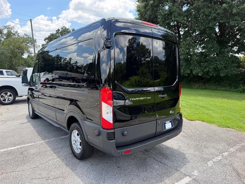 Ford Transit  2016