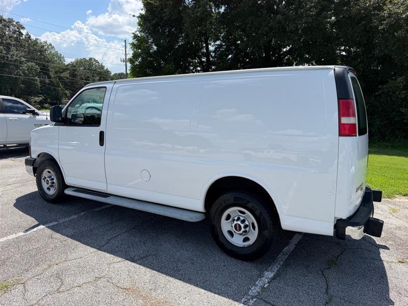 GMC Savana  2016