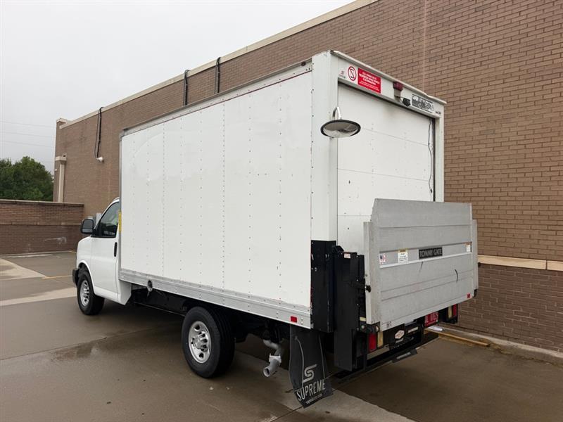 Chevrolet Express  2021