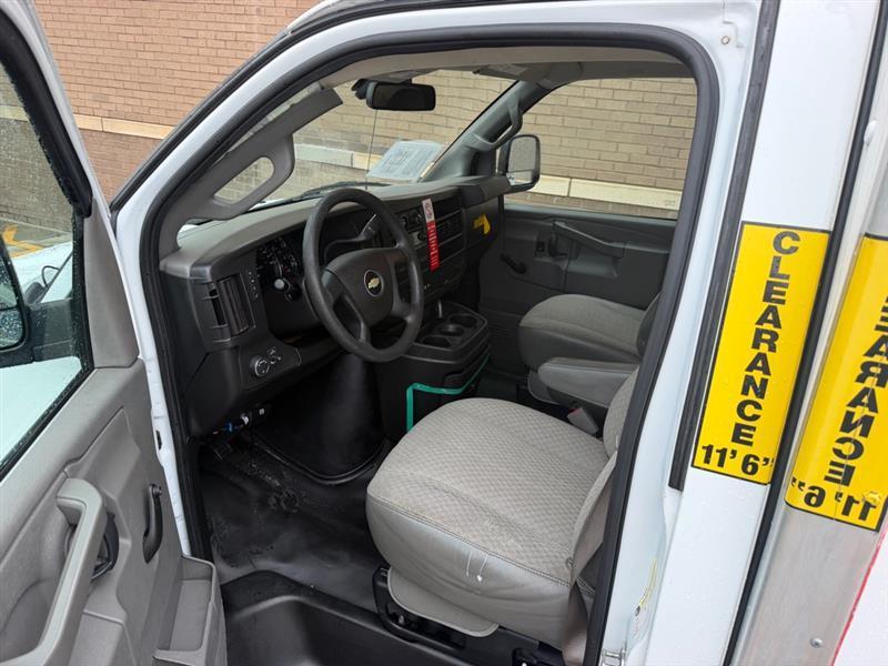 Chevrolet Express  2021