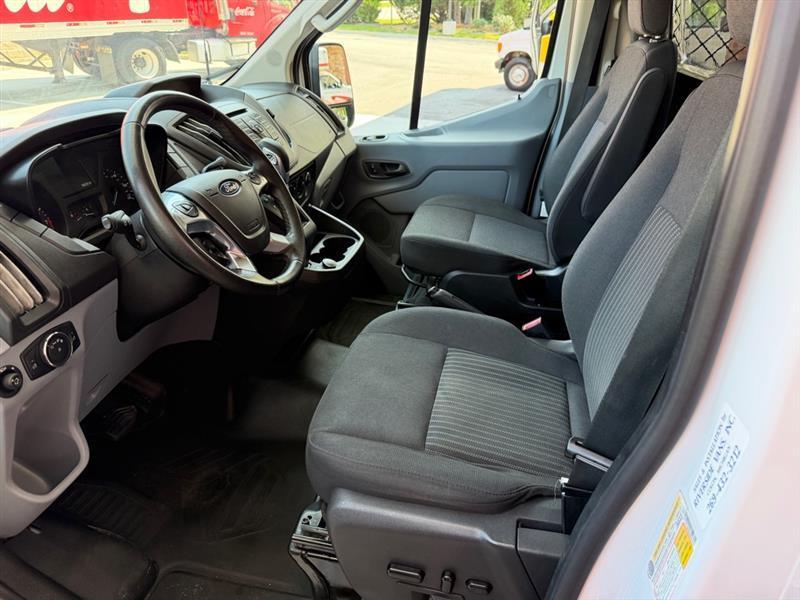 Ford Transit  2019