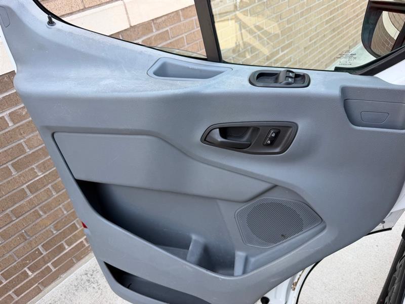 Ford Transit  2016