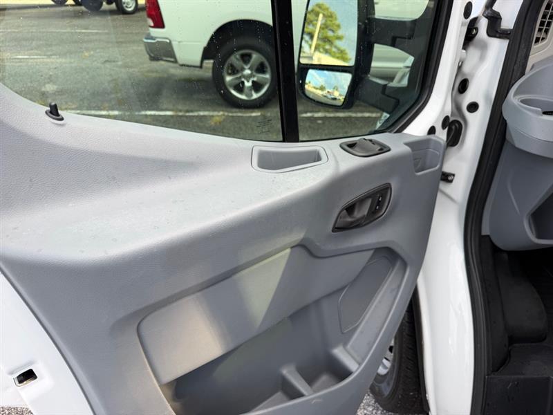 Ford Transit  2017