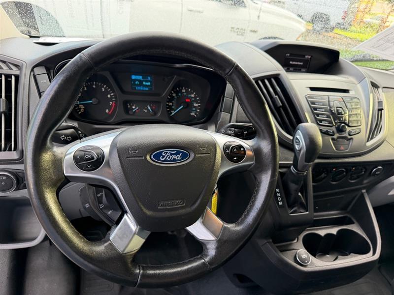 Ford Transit  2017