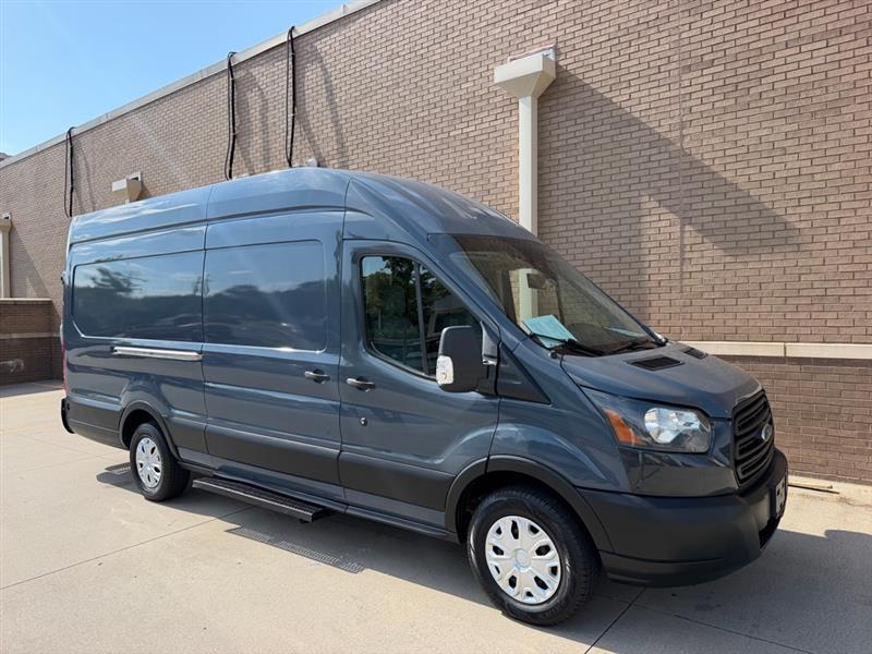 Ford Transit  2019