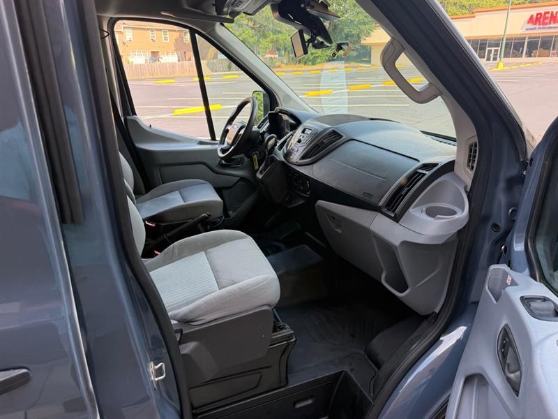 Ford Transit  2019