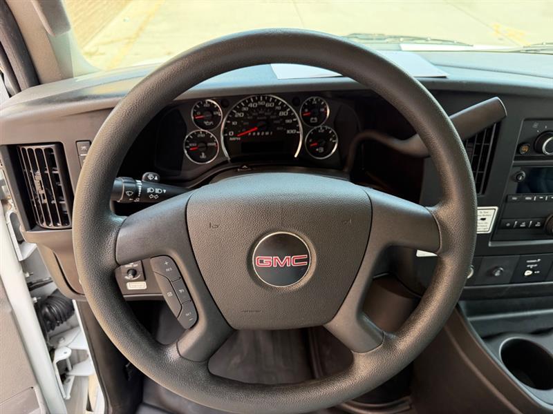GMC Savana  2021