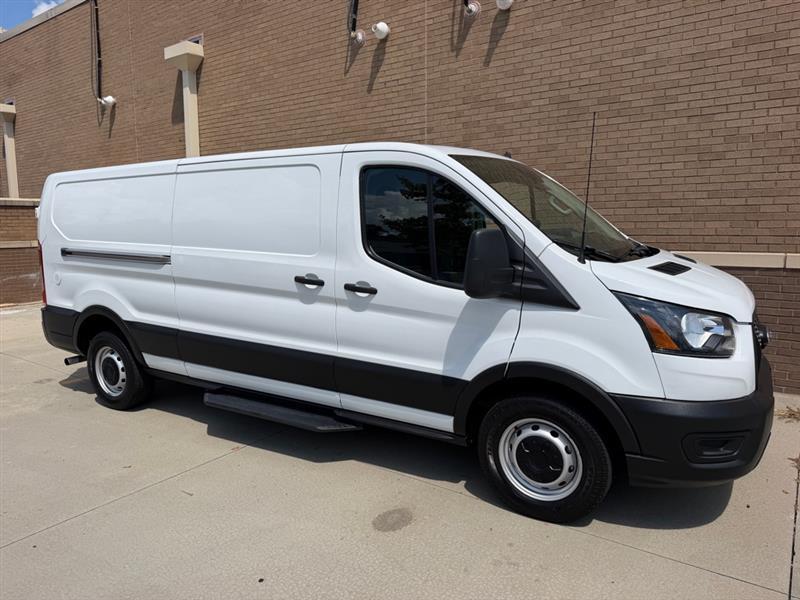 Ford Transit  2021