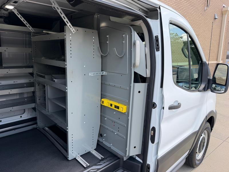 Ford Transit  2021