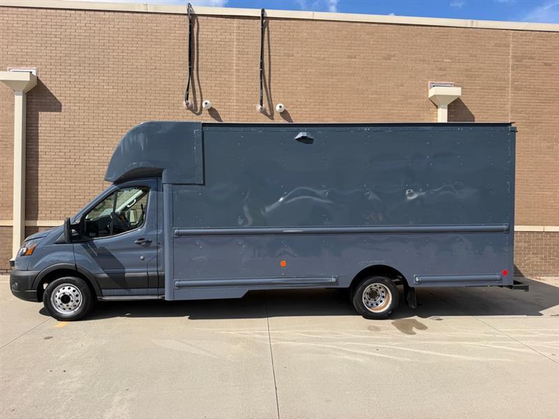 Ford Transit  2022