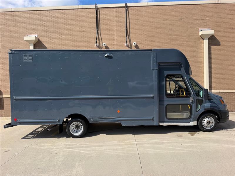 Ford Transit  2022