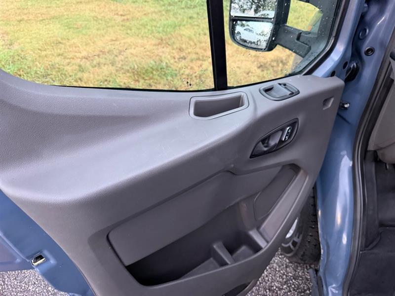 Ford Transit  2022