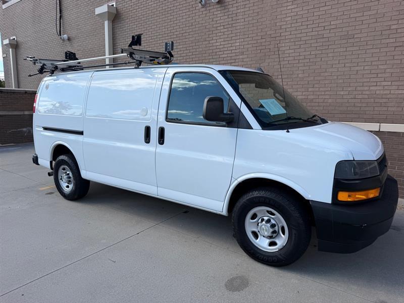 Chevrolet Express  2021
