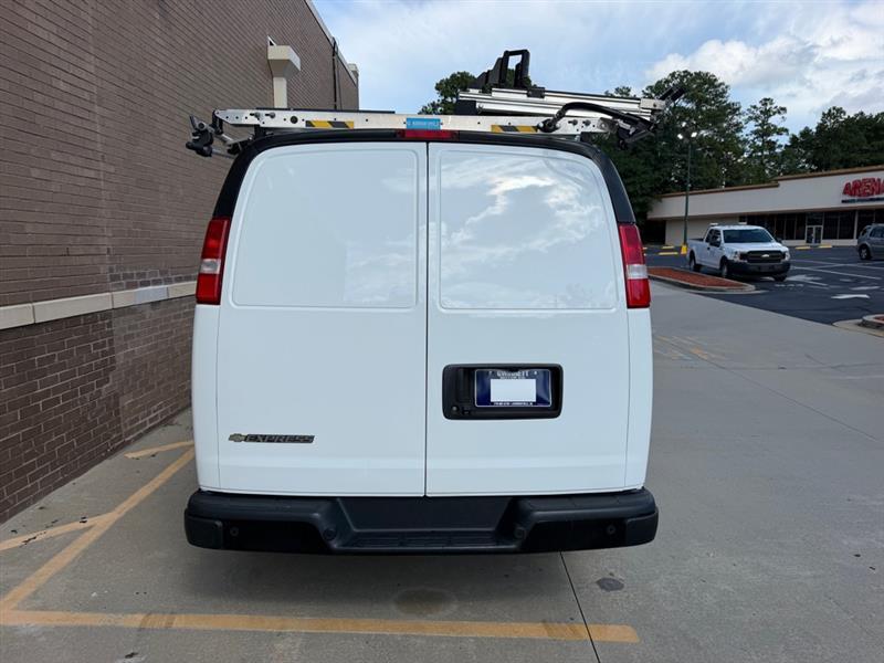 Chevrolet Express  2021