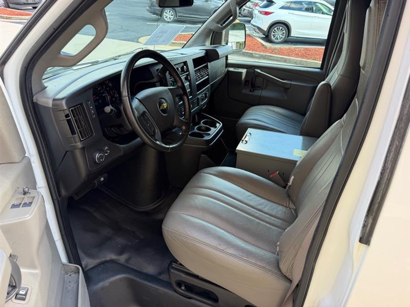 Chevrolet Express  2021