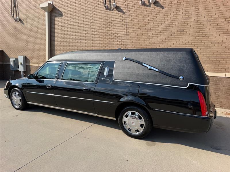 Cadillac DTS  2011