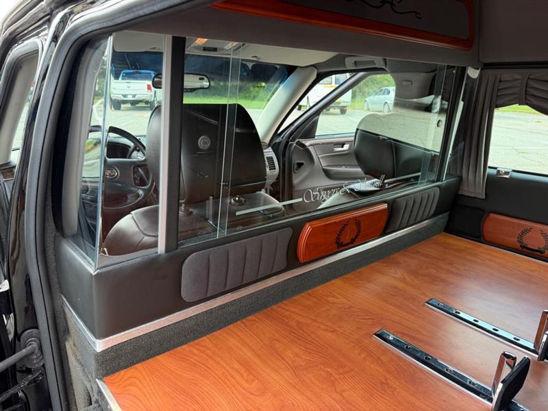 Cadillac DTS  2011