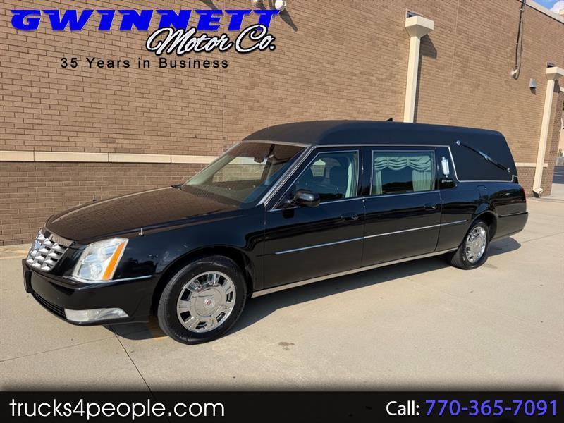 Cadillac DTS  2011