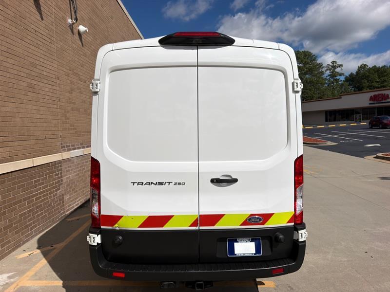 Ford Transit  2021