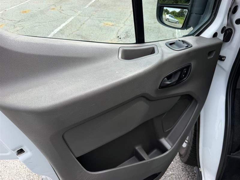 Ford Transit  2021