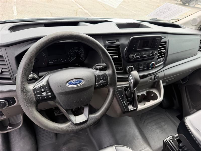 Ford Transit  2021