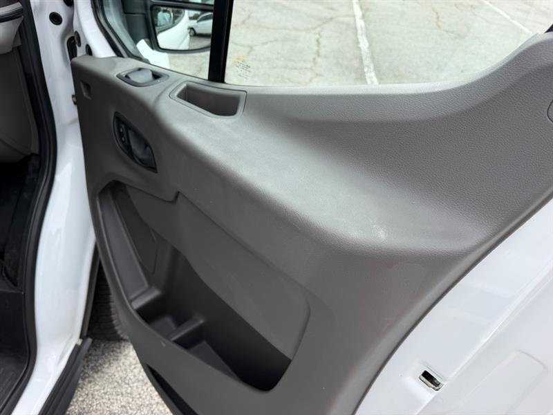 Ford Transit  2021