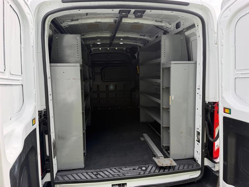 Ford Transit  2021
