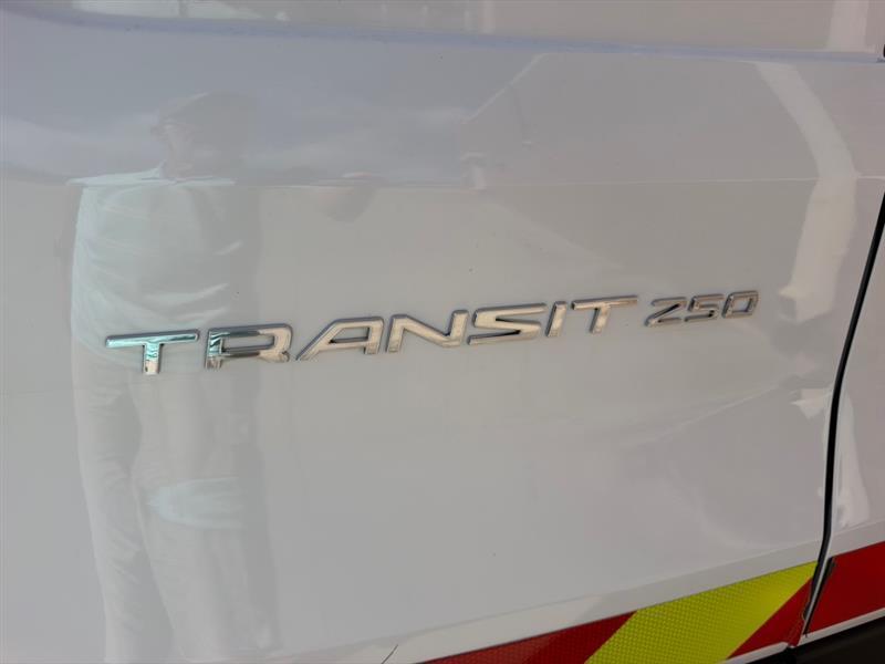 Ford Transit  2021