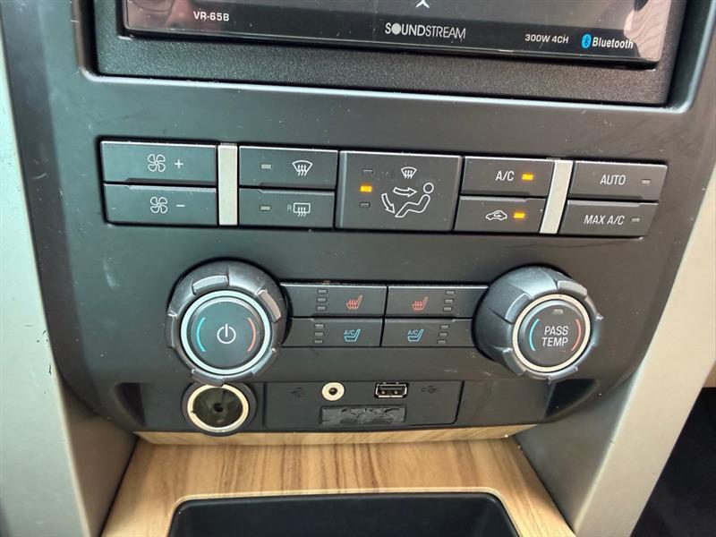 Ford F-150  2011