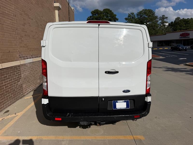 Ford Transit  2021