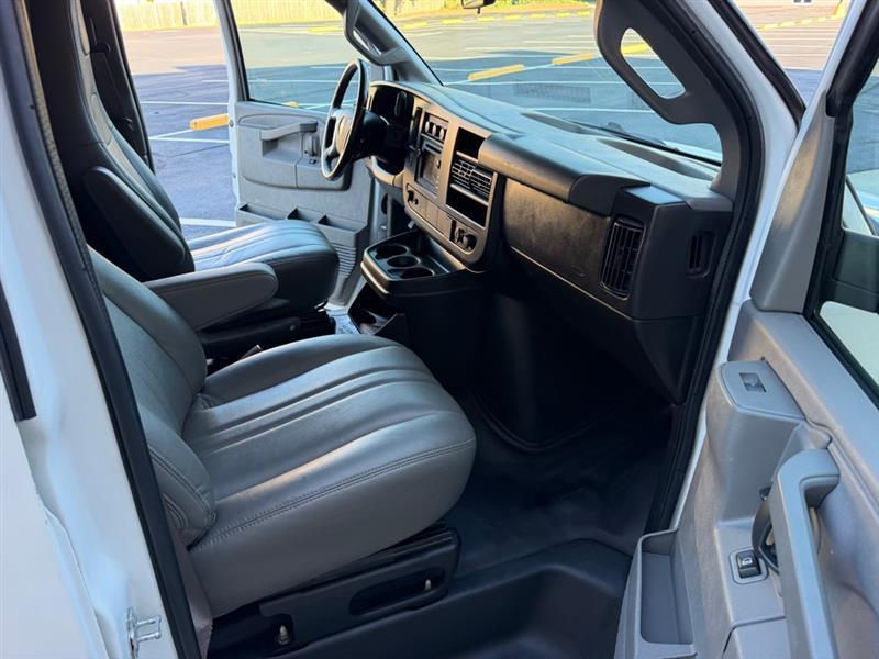 Chevrolet Express  2019