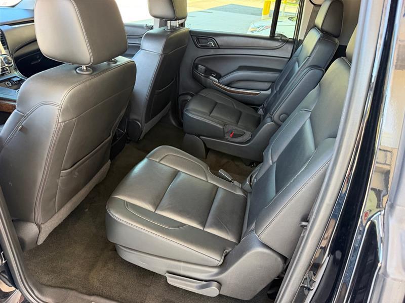 Chevrolet Suburban  2018