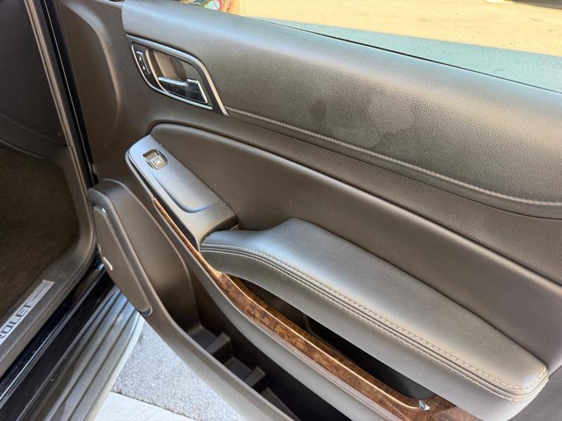 Chevrolet Suburban  2018